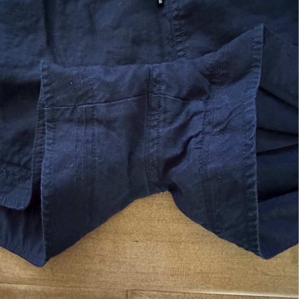 Athleta Women's Navy Shorts - Picture 8 of 12